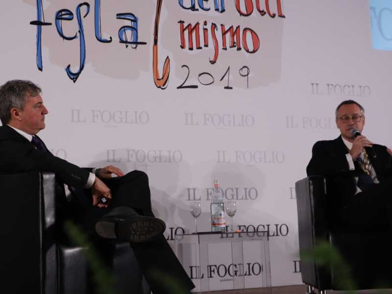 Carlo Bonomi intervistato da Giuseppe De Filippi alla Festa del Foglio 