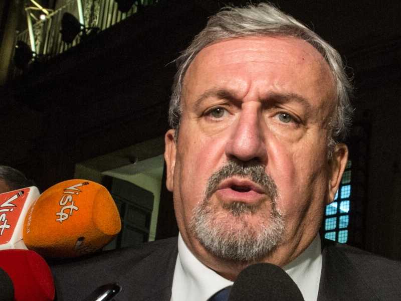 Michele Emiliano (foto LaPresse)