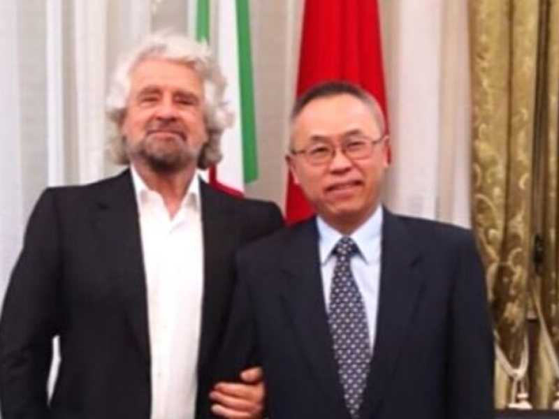 Beppe Grillo e l’ambasciatore Li Junhua