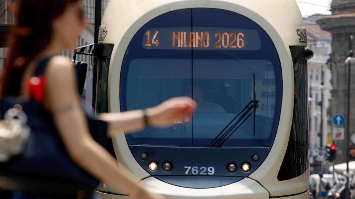 Immagine di Replica gagliarda di una gran milanese alla passeggiata in città di Masneri, che non le è piaciuta proprio