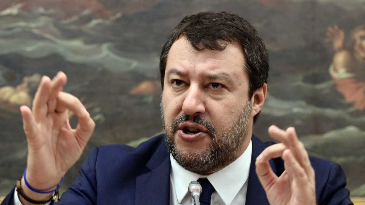 Immagine di La pazza storia del copia-incolla dei giudici sul caso Salvini-Alan Kurdi