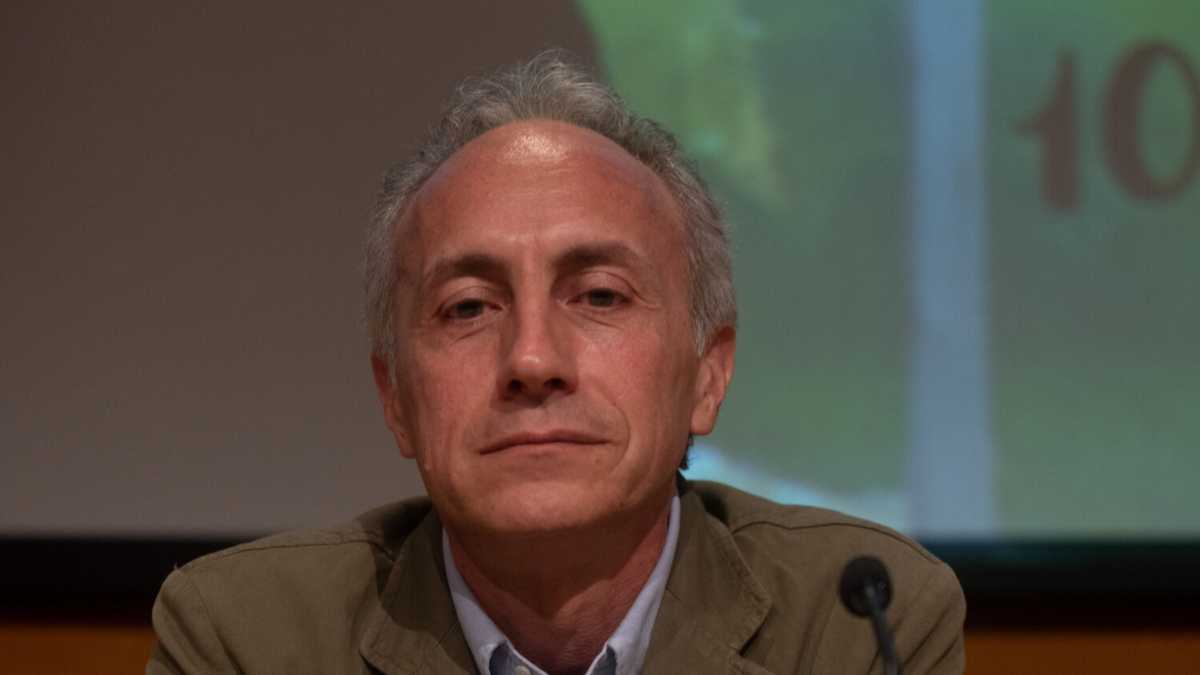 Immagine di Il resto è corruzione