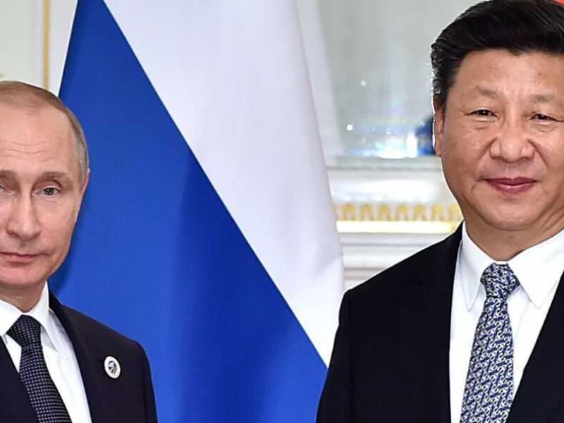 Vladimir Putin e Xi Jinping (foto LaPresse)