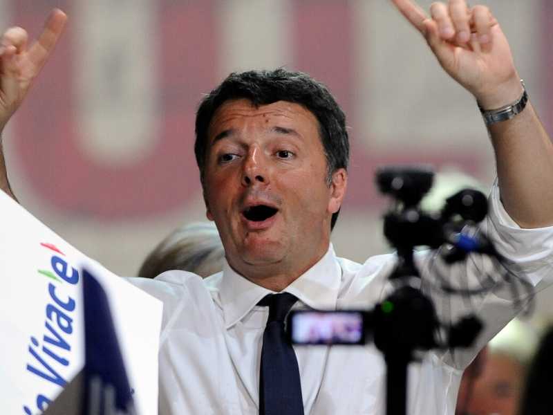 Matteo Renzi durante l'ultima edizione della Leopolda (foto LaPresse)