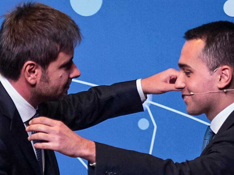 Alessandro Di Battista e Luigi Di Maio (foto LaPresse)