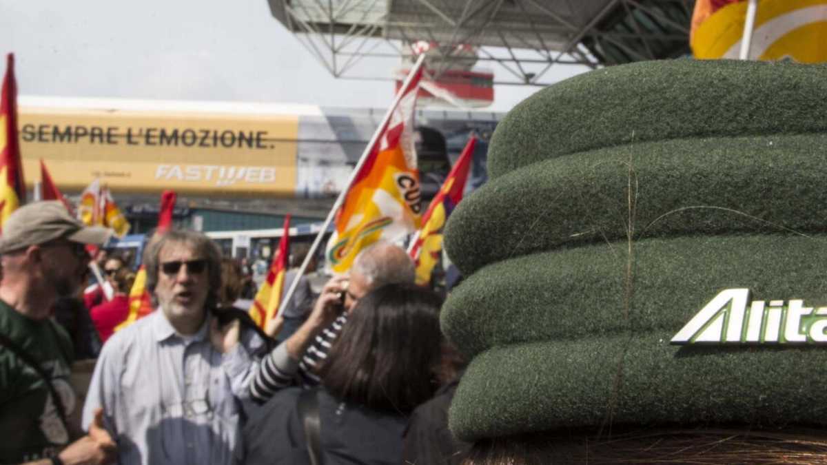 Immagine di Alitalia, l’Ilva dei cieli