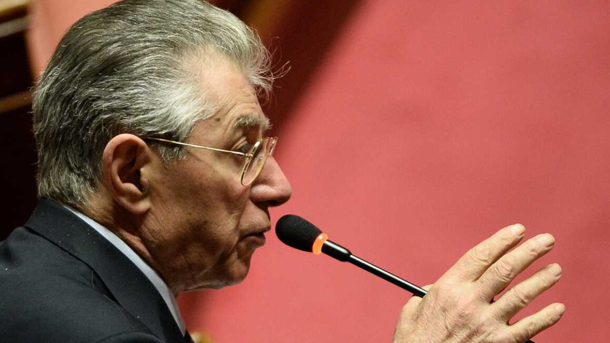 Immagine di Grazia a Bossi, Lega ciao