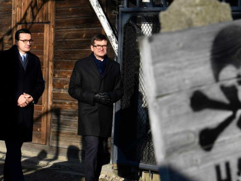 Angela Merkel ad Auschwitz per la prima volta (foto LaPresse)
