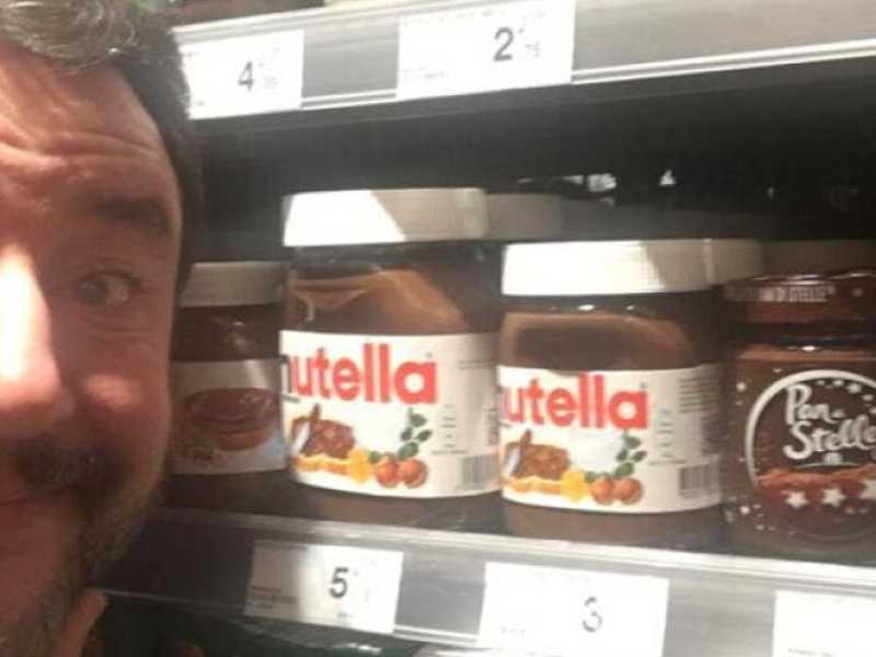 Il Papeete non so, ma la Nutella non perdona