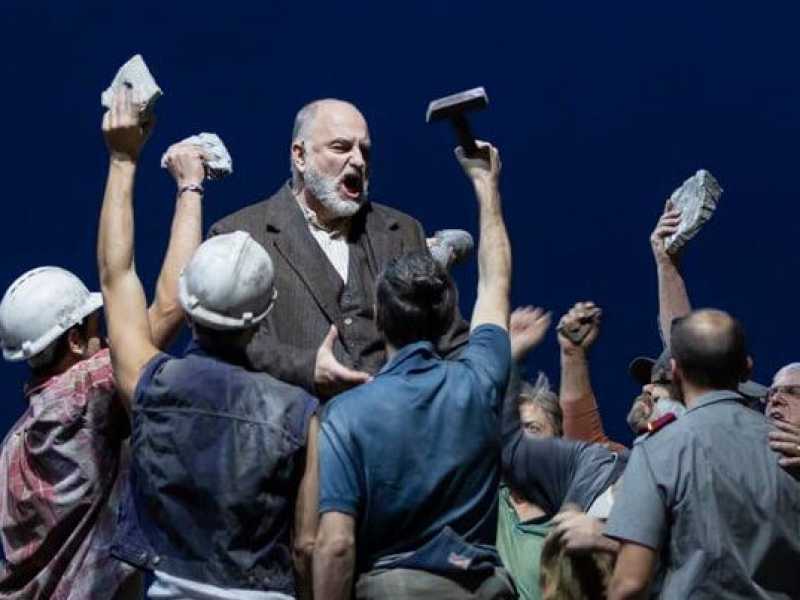 "Les v&ecirc;pres siciliennes". Musica di Giuseppe Verdi, opera in cinque atti su libretto di Eug&egrave;ne Scribe e Charles Duveyrier. Stasera la prima al Teatro dell'Opera di Roma (foto Teatro dell'Opera)