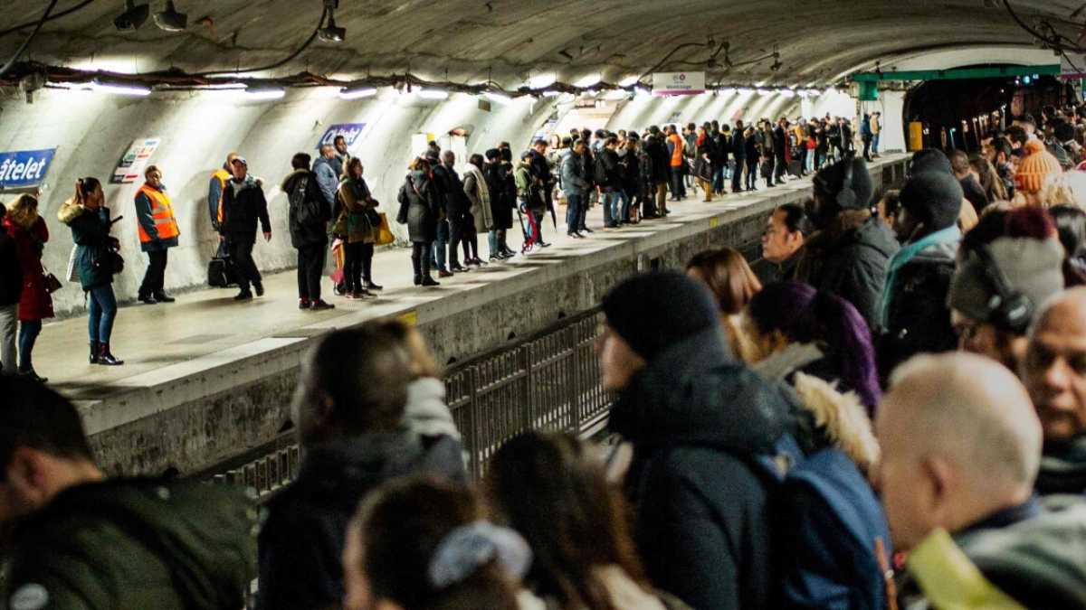 Immagine di Il via alla manovra e le conseguenze dello sciopero in Francia