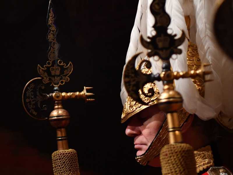 Londra, attesa per Il discorso della Regina Elisabetta al Parlamento