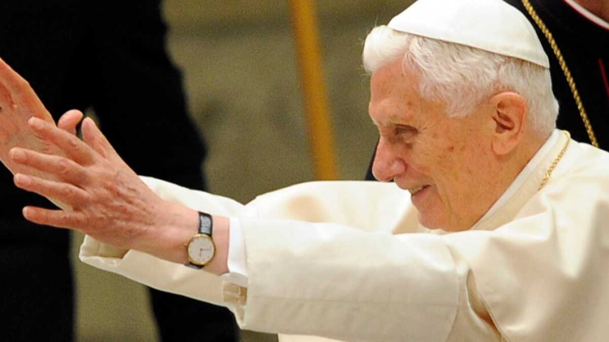 Immagine di Chi ha detto che Benedetto XVI non ama il dialogo e demonizza il dubbio? Un libro
