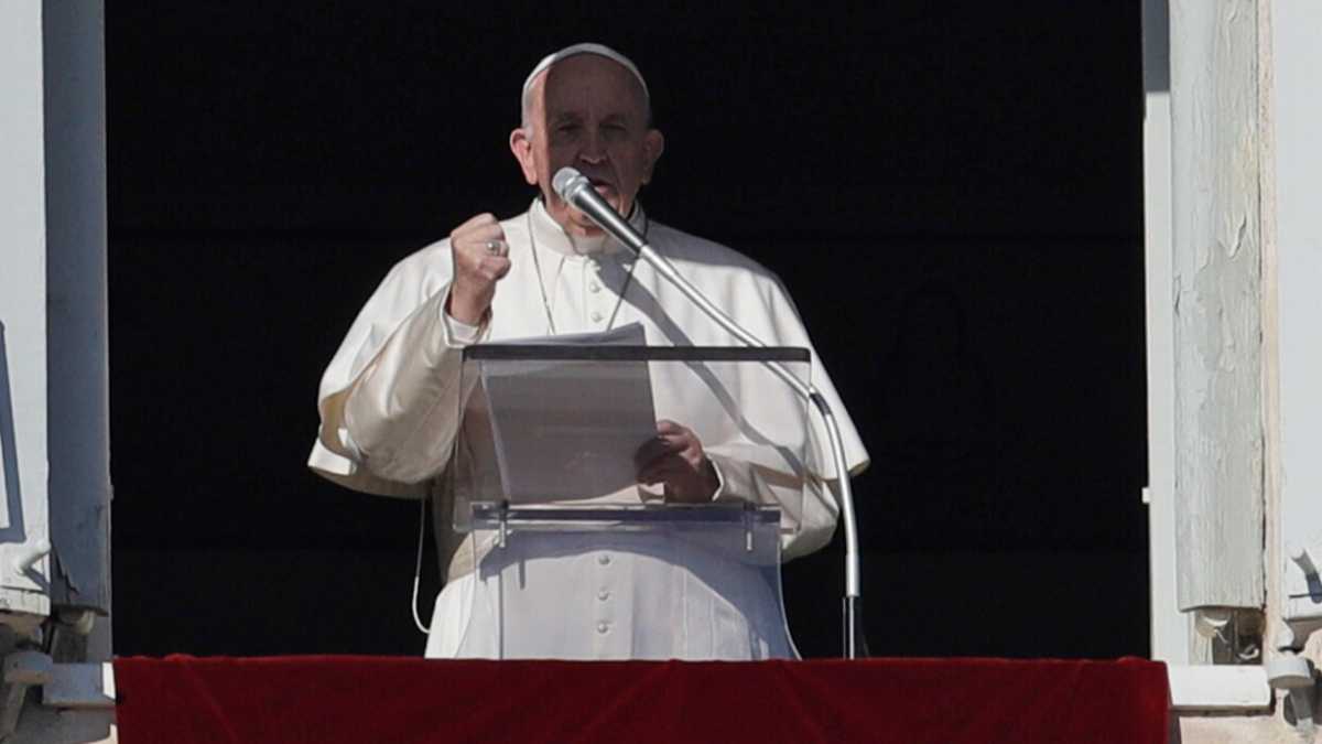 Immagine di Papa Francesco si è mostrato per quello che è, un ottantenne iroso