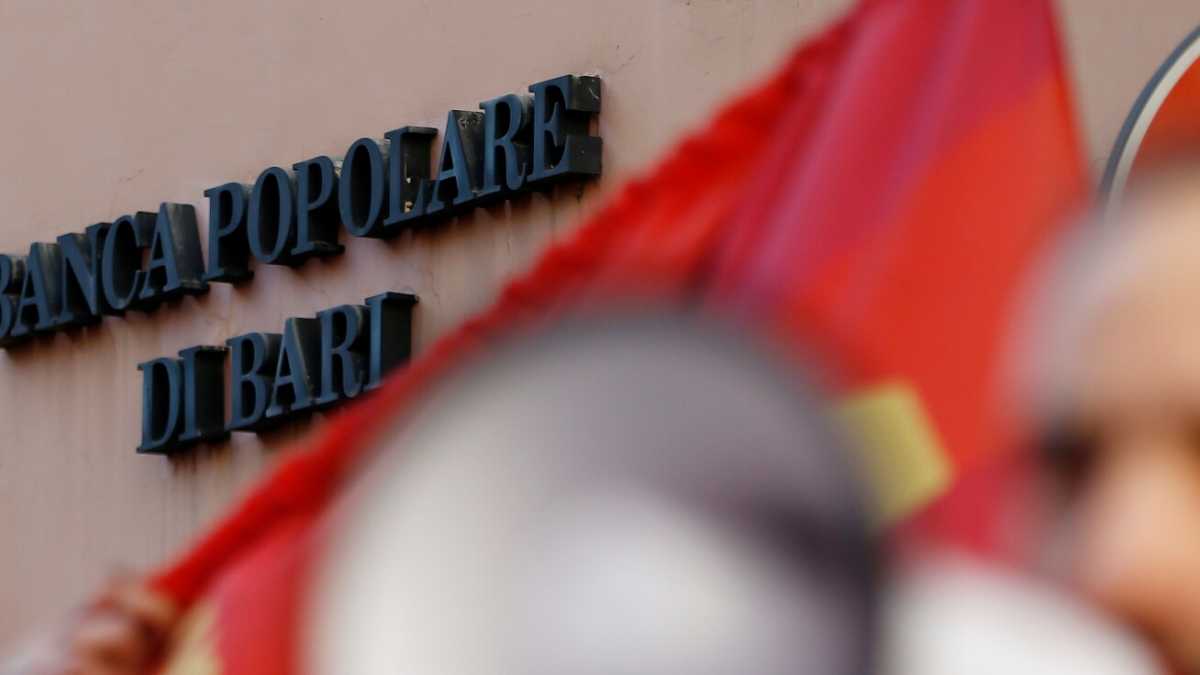 Immagine di Da Siena a Bari, la banca d’investimento in sedicesimo del M5s