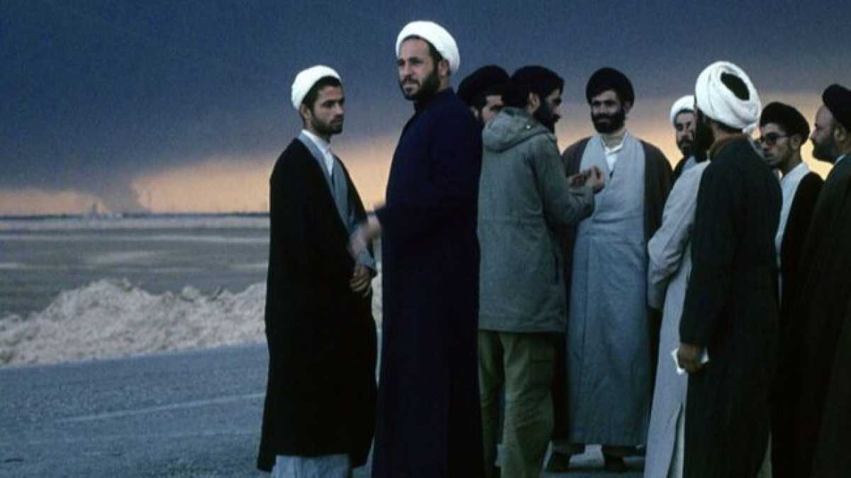 Immagine di Un volume per comprendere il convulso presente iraniano