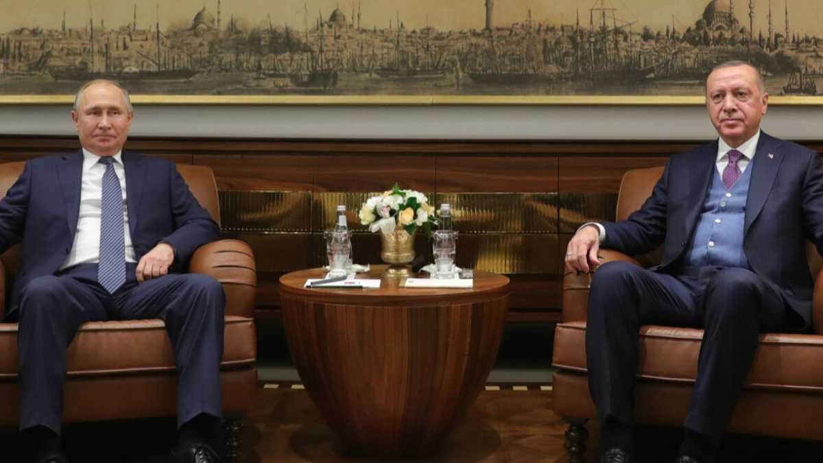 Immagine di Erdogan e Putin ottengono la tregua in Libia (prego Europa)