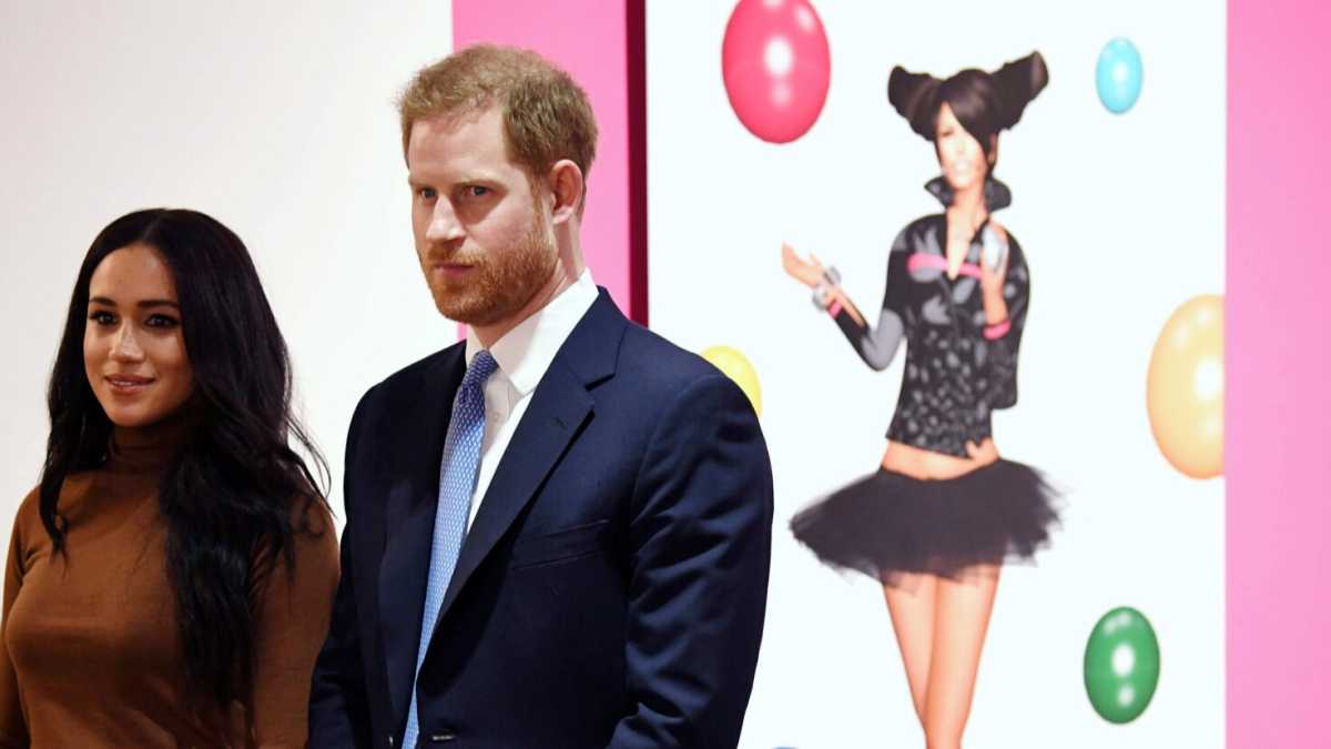 Immagine di Meghan e Harry "divorziano" dalla famiglia reale