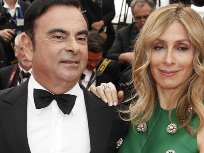 Carlos Ghosn con la moglie Carole (foto LaPresse)