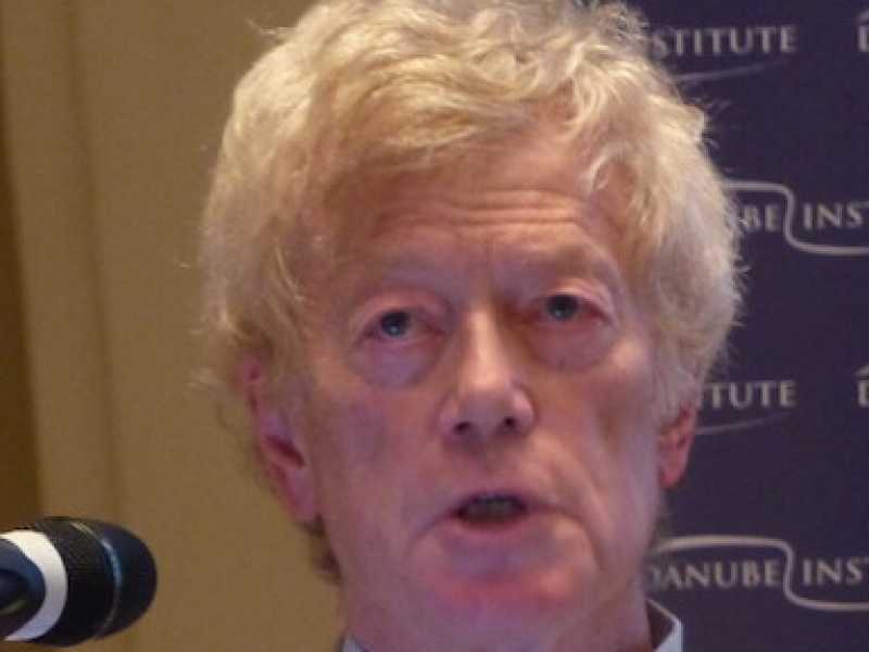 Il filosofo inglese Roger Scruton (Foto Wikipedia Commons)