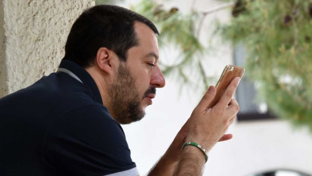 Immagine di L’egocentrismo twittarolo di Salvini