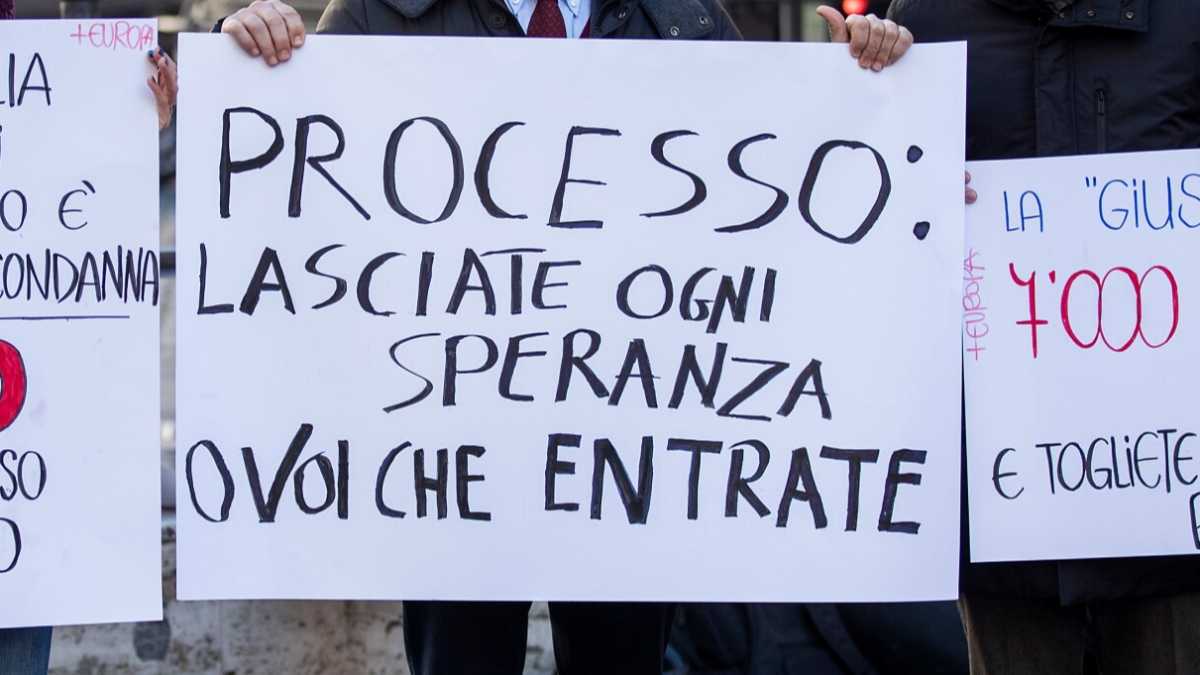 Immagine di Tempo senza giustizia