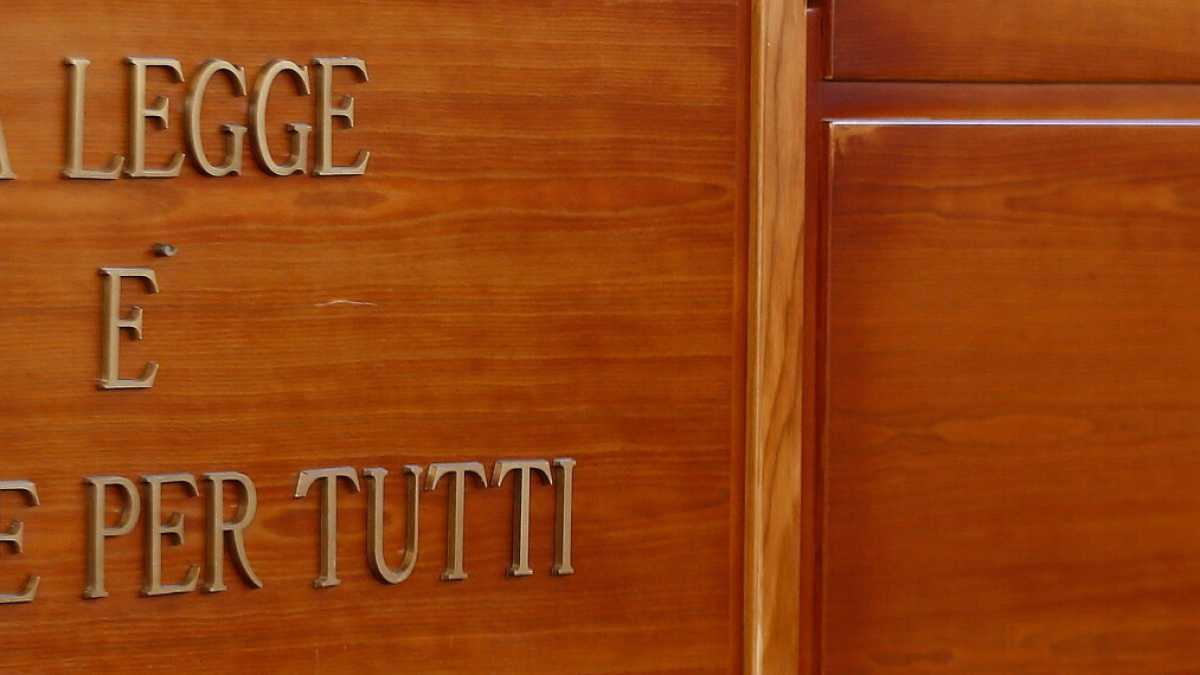 Immagine di Non dare pieni poteri a Salvini per darli ai pm: grande affare così così