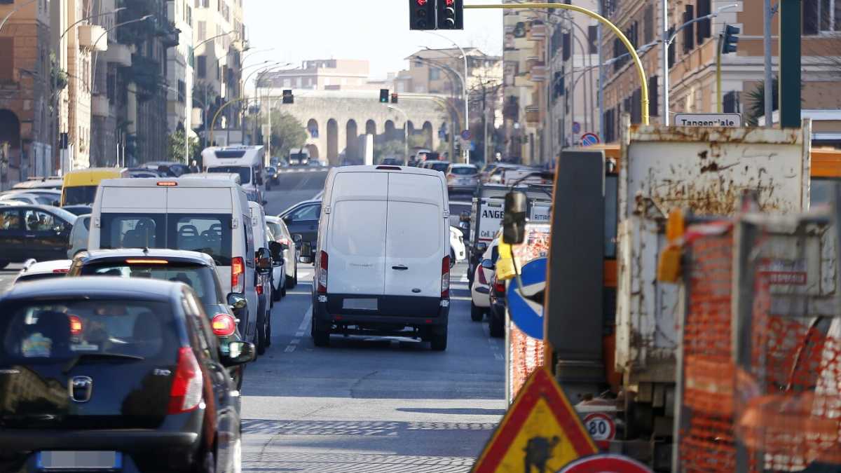 Immagine di Le compagnie petrolifere contro i blocchi del traffico