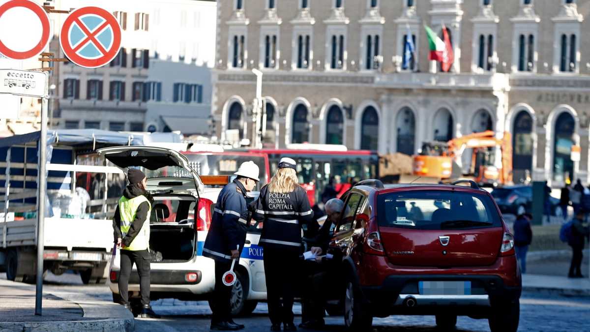 Immagine di Consigli per Virginia Raggi sul blocco del diesel