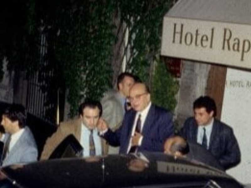 Piccolo viaggio nella Roma di Craxi, tra film e vita vissuta