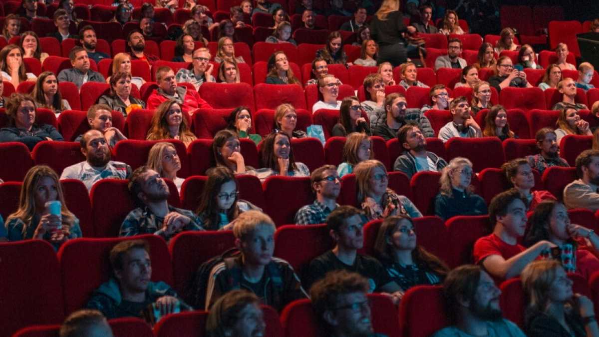 Immagine di Il successo di Netflix rilancia i cinema italiani