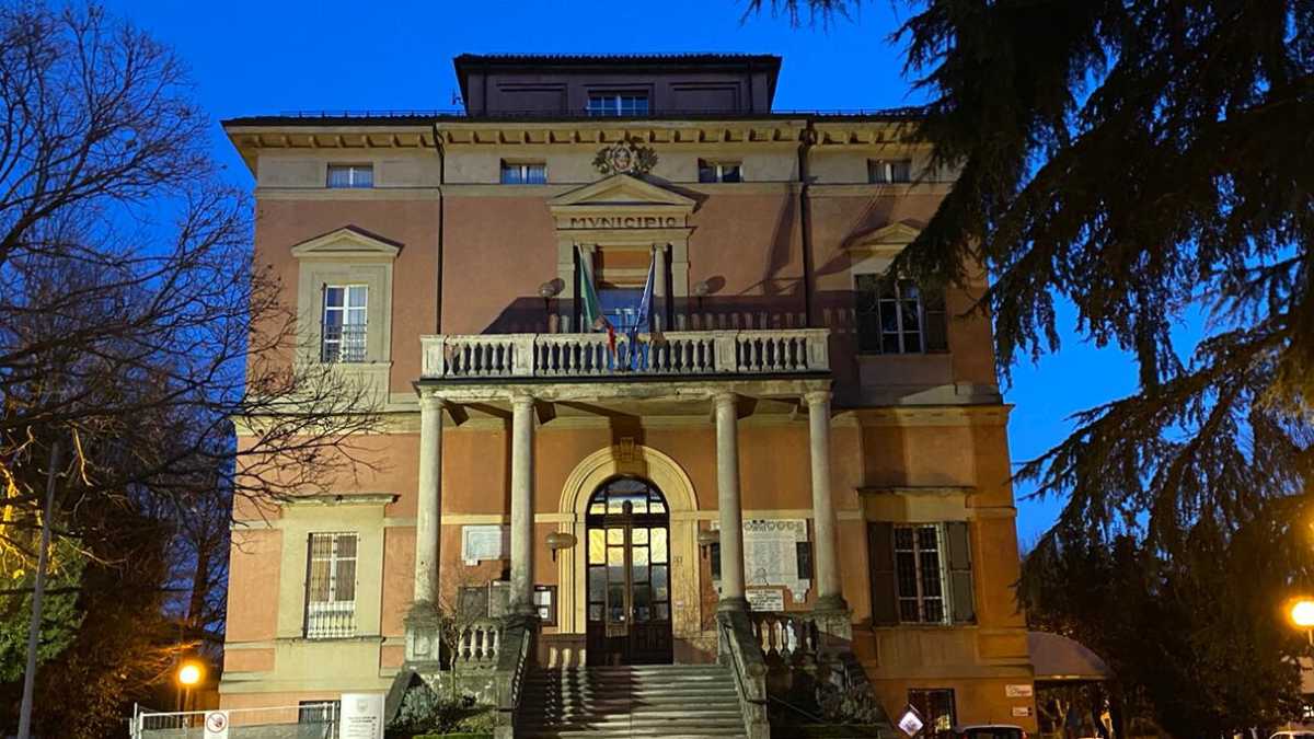 Immagine di Perché Bibbiano si concentra più su Salvini che sulle sardine