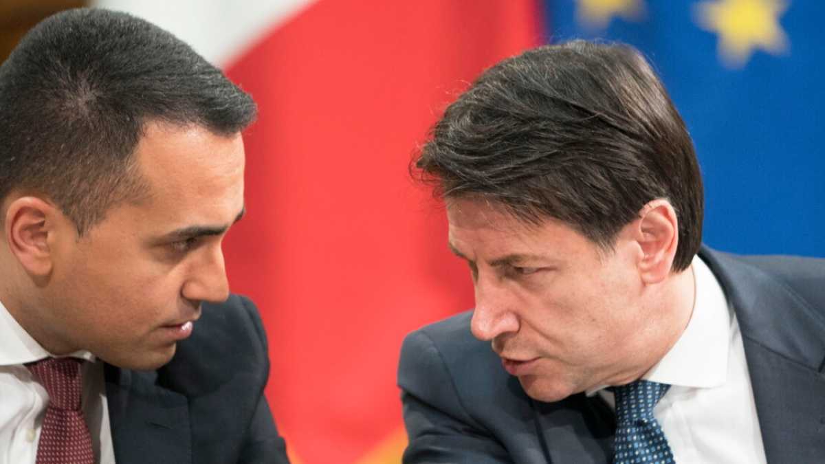 Immagine di Così Di Maio, incartandosi da solo, mette il M5s nelle mani di Conte