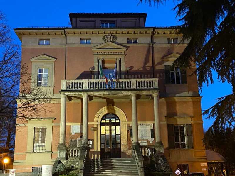 Il municipio di Bibbiano (foto di David Allegranti)
