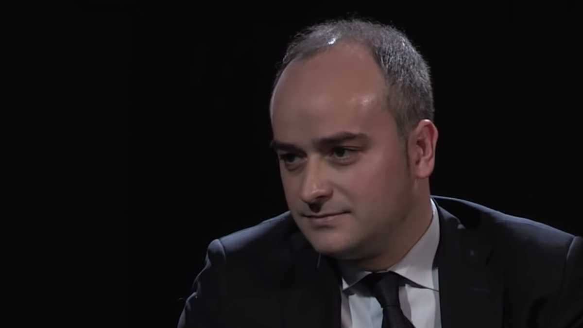 Immagine di Tutto su Redondo, il (temutissimo) braccio destro di Sánchez