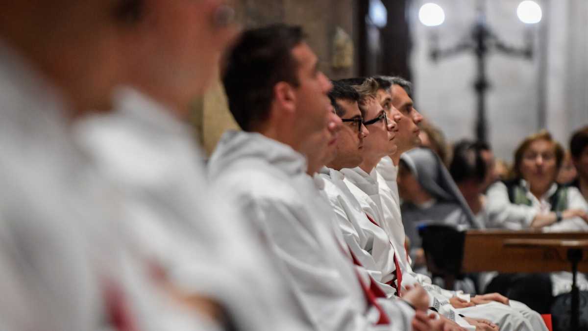 Immagine di Addio al celibato dei preti