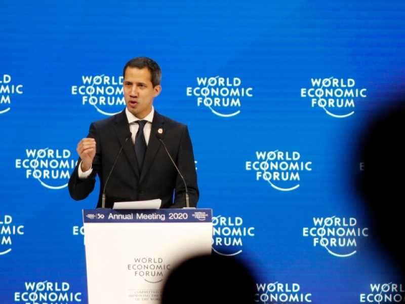 Juan Guaid&oacute; a Davos (LaPresse)