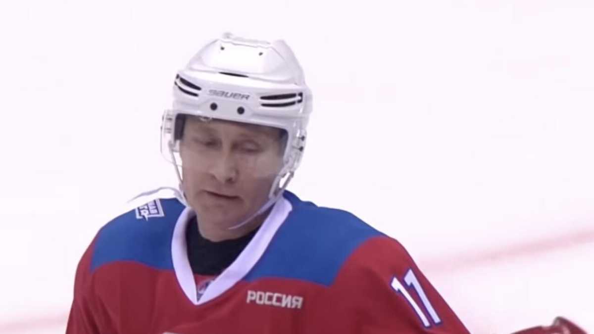 Immagine di Tutti sui campi da hockey a vedere come si formano le nuove élite russe