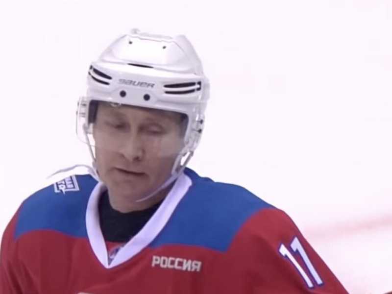 Tutti sui campi da hockey a vedere come si formano le nuove élite russe