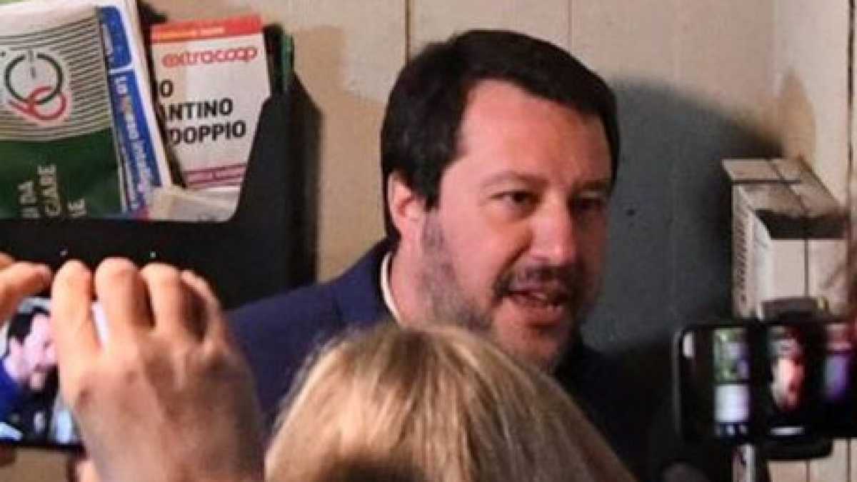Immagine di Il problema di Salvini è che si è citofonato da solo