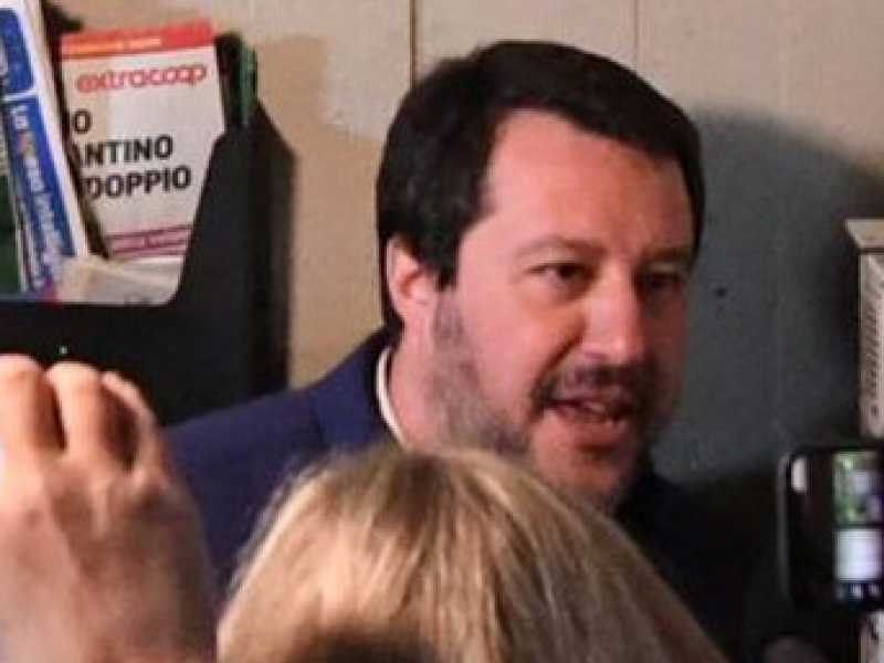 Il problema di Salvini è che si è citofonato da solo