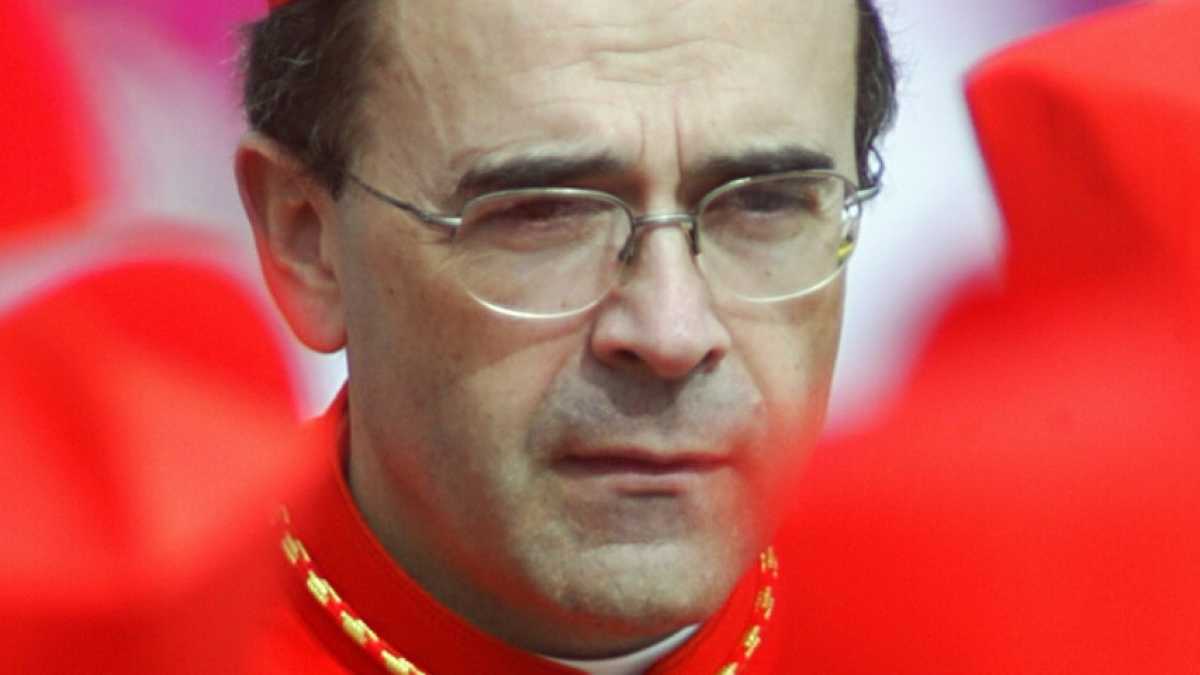 Immagine di Calvario finito per il cardinale Barbarin, assolto in appello