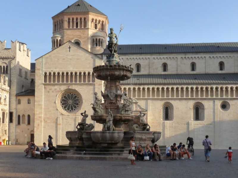 Piazza Duomo a Trento 
