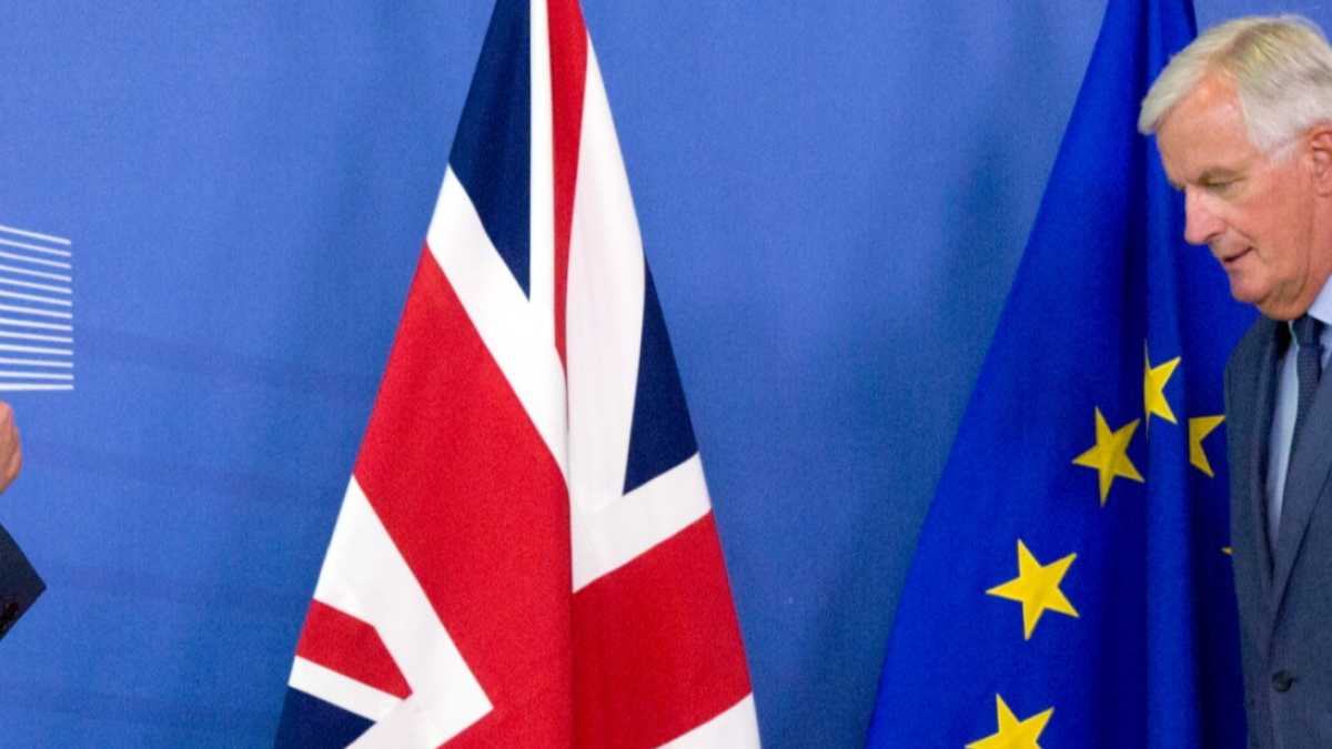 Immagine di Brexit, si ricominciaConte vola a Londra. Ma più che la Brexit a preoccuparlo è l'Ilva