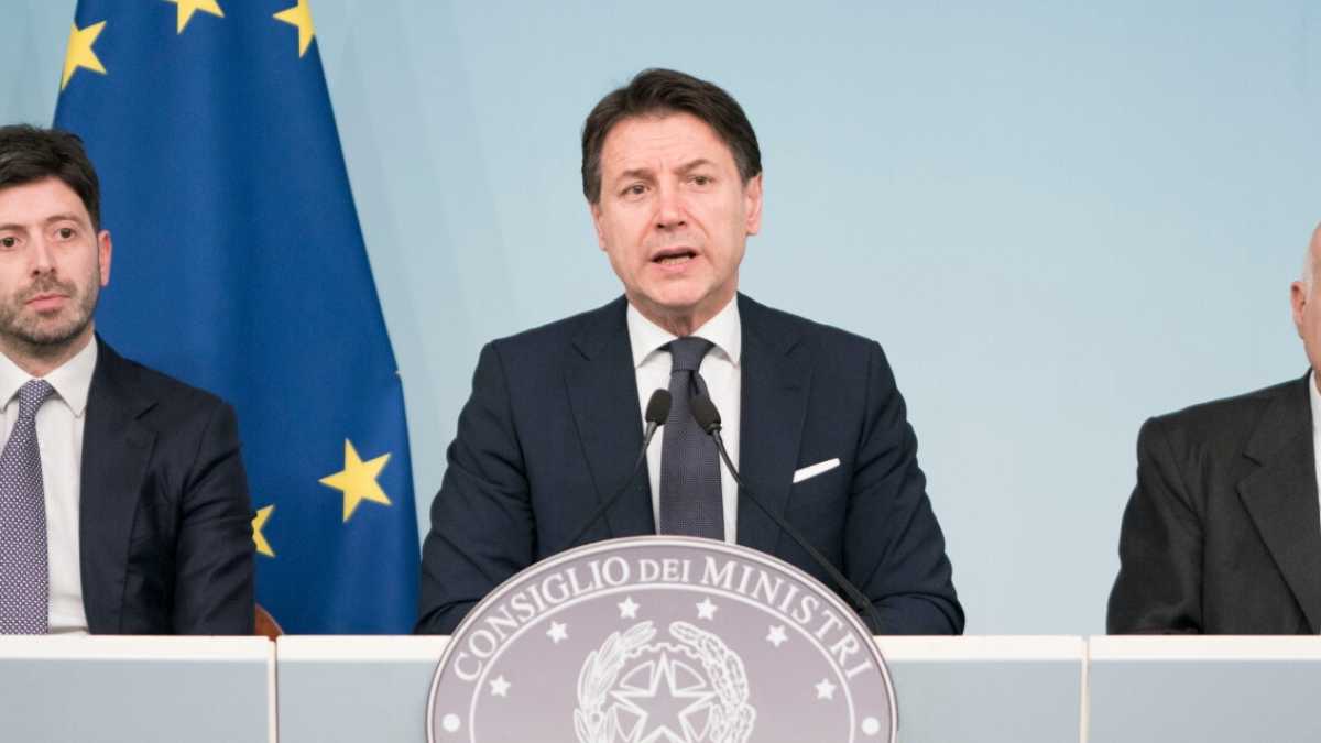 Immagine di Il pasticcio del virus