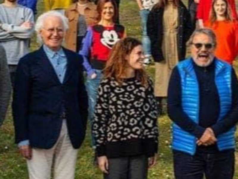 Il cretino di sinistra e il cretino di destra