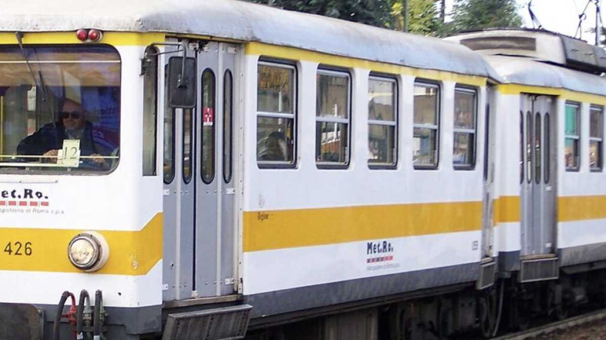Immagine di La strana storia dello sciopero bianco sul trenino Termini-Centocelle