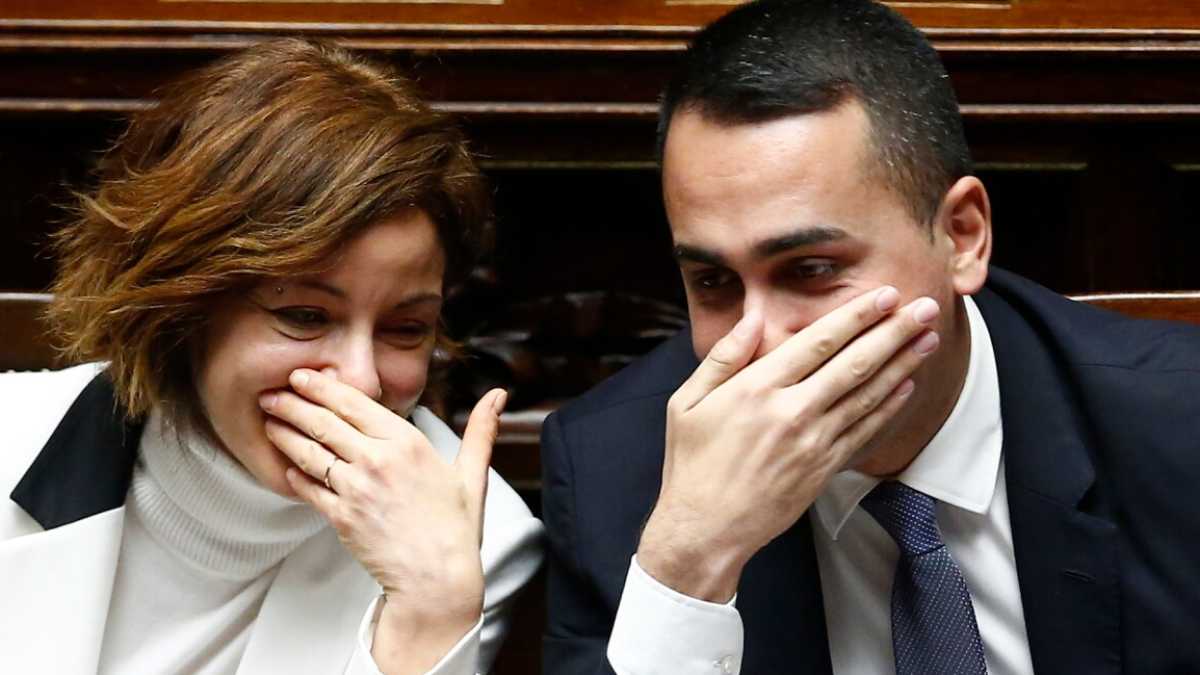 Immagine di I grillini ci riprovano con il Rousseau di stato