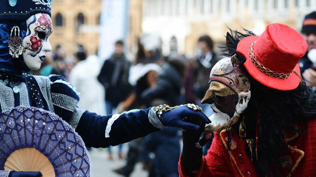 Immagine di Maschere e mascherine