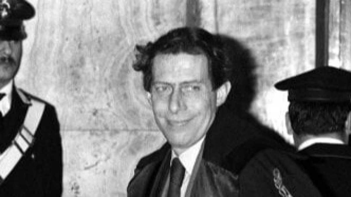 Immagine di La vita invidiabile, tenace e candida di Marcello Gentili